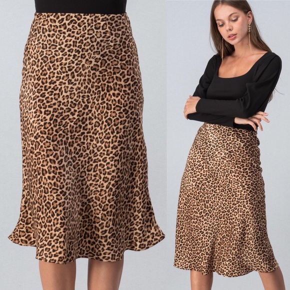 Paris&Pearle Dresses & Skirts - Wild Nights Satin Leopard Print Midi Skirt